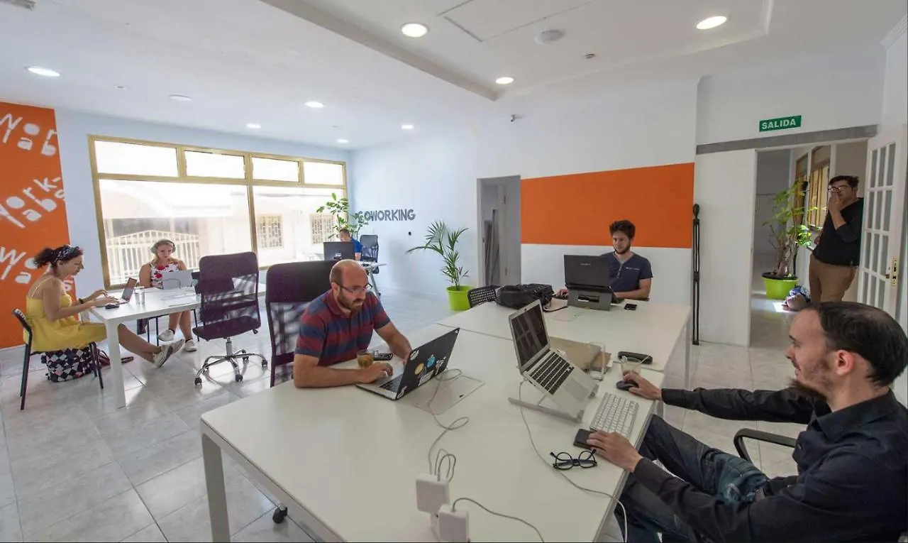 Living Las Canteras Homes - Modern Oceanfront Las Palmas de Gran Canaria